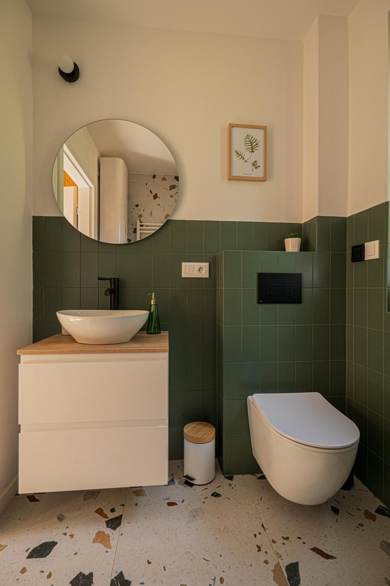 I Skaly, Jura Apartment